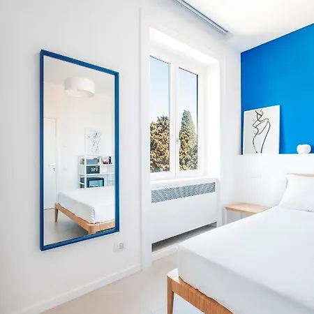 Ae Home|studio 4*